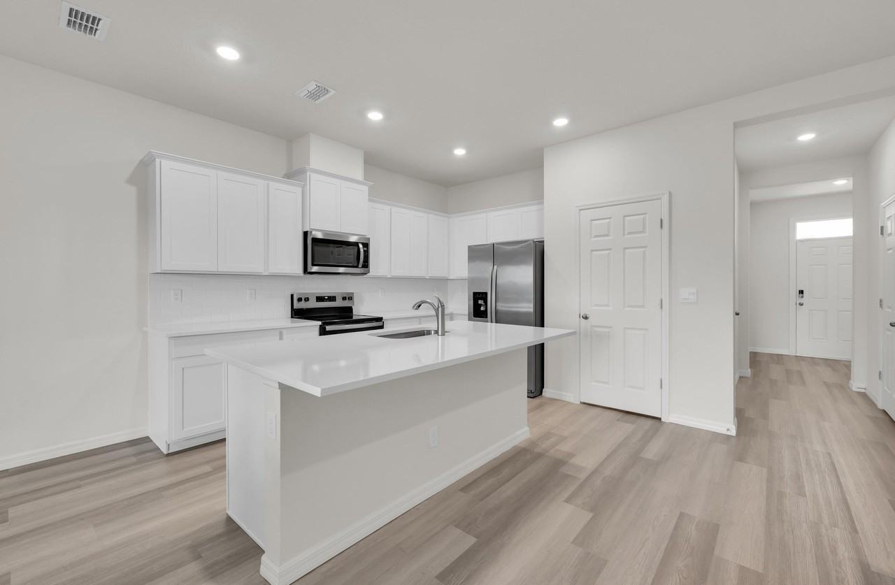 12834 Sw Forli Way - Photo 4 of 37
