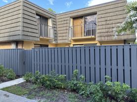 910 9th Way - Photo 1 of 1