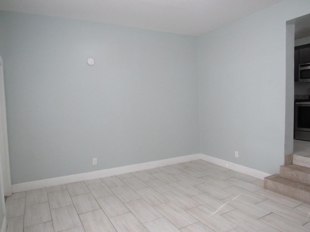 4283 Cocoanut Rd #3 - Photo 3 of 13
