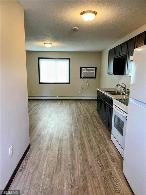 365 2nd St Se #2 - Photo 5 of 12