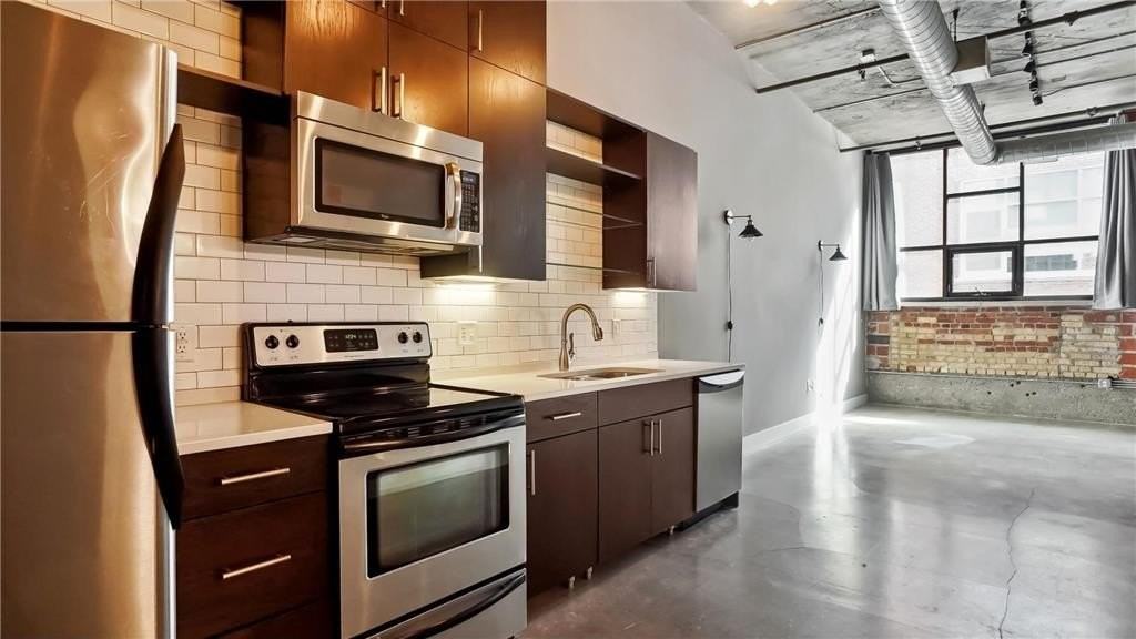 718 Washington Ave N #514 - Photo 3 of 24
