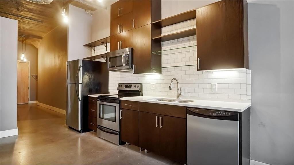 718 Washington Ave N #514 - Photo 4 of 24
