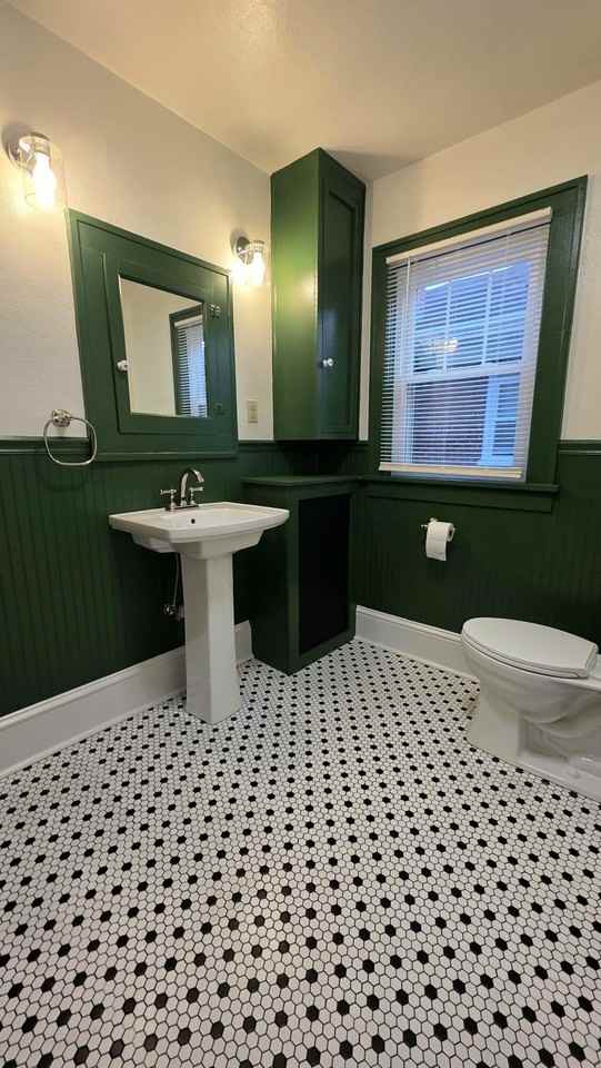 1929 Avon Rd Sw - Photo 6 of 12