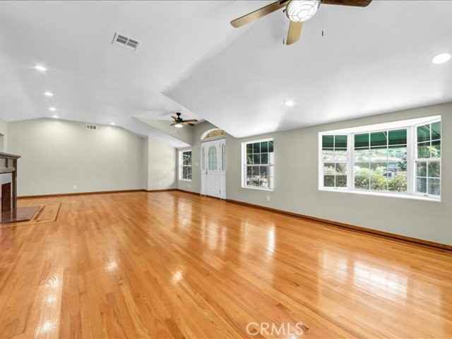 1315 W Valleyheart Dr - Photo 3 of 6