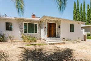 featured image of 16155 Hamlin St