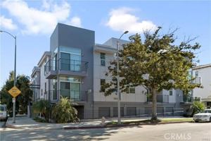 featured image of 12908 Bloomfield St #103