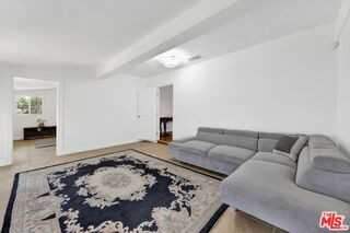 10109 Gloria Ave - Photo 2 of 8