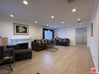 10109 Gloria Ave - Photo 4 of 8