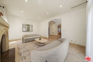 9033 Cresta Dr - Photo 5 of 8