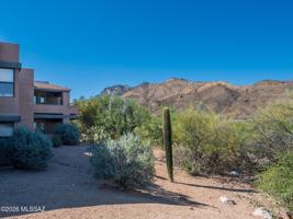 featured image of 5855 N Kolb Rd #3105