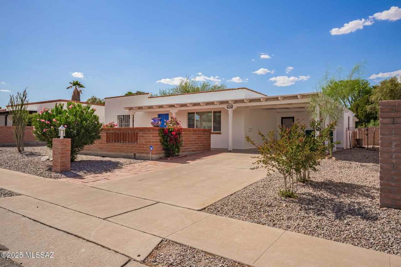 434 S Vista Del Rio - Photo 3 of 50