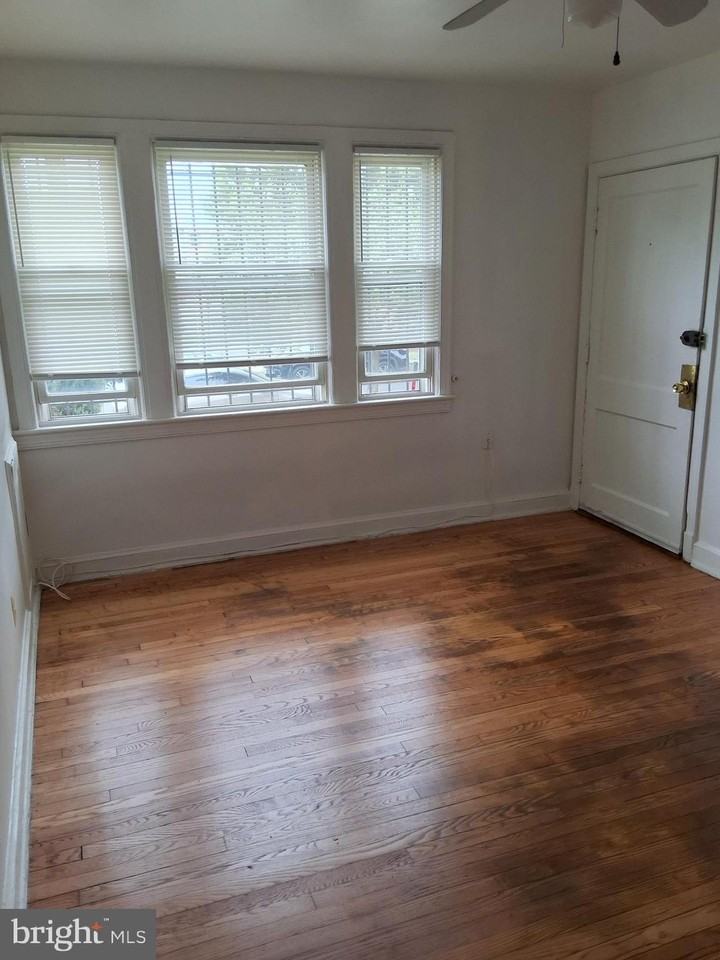 3241 Ely Pl Se #303 - Photo 3 of 16