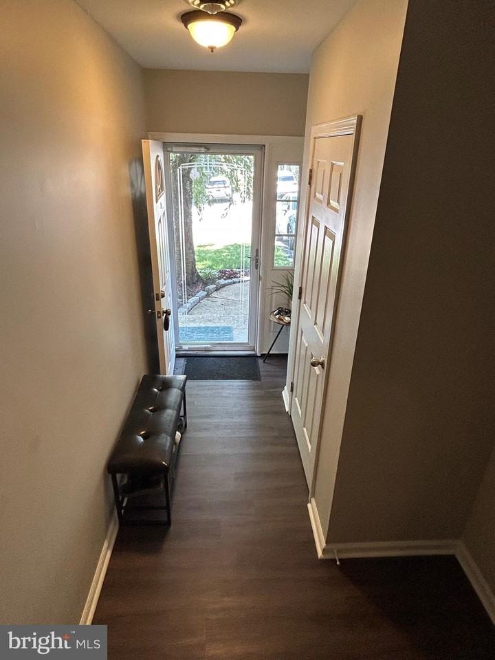 4876 Weatherhill Dr - Photo 7 of 25