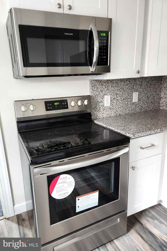 506 N Shipley St - Photo 7 of 23