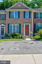 2425 Killarney Ter - Photo 1 of 1