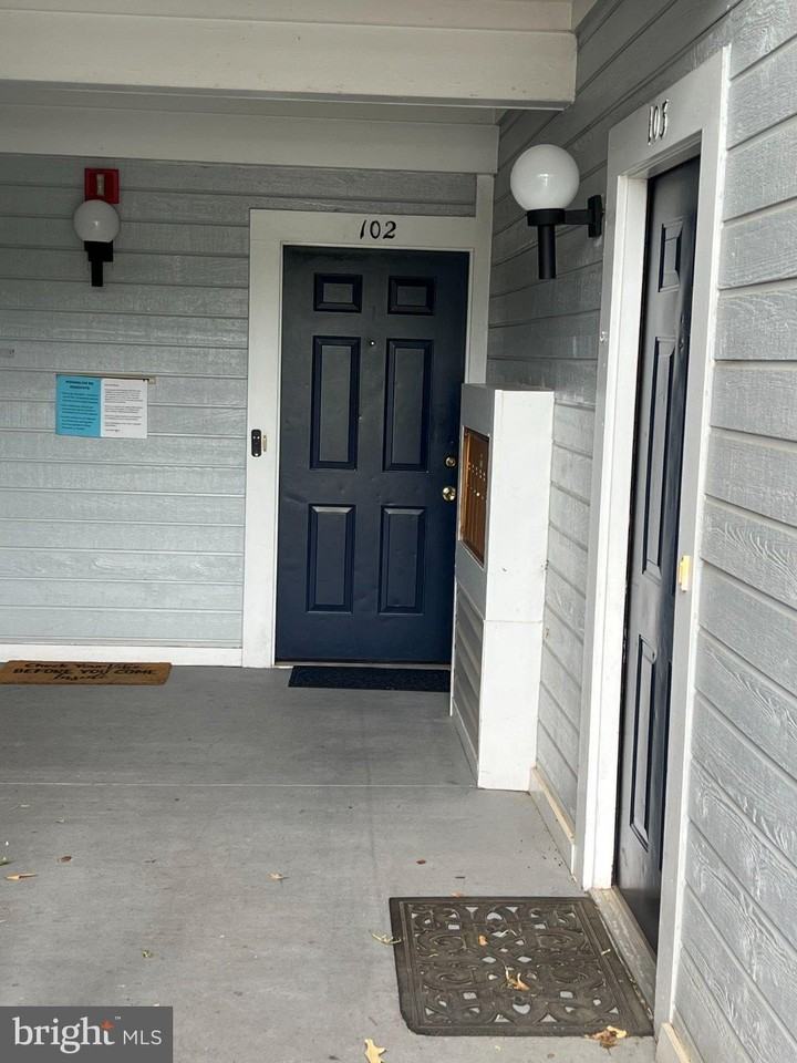 604 Moonglow Rd #102 - Photo 2 of 27