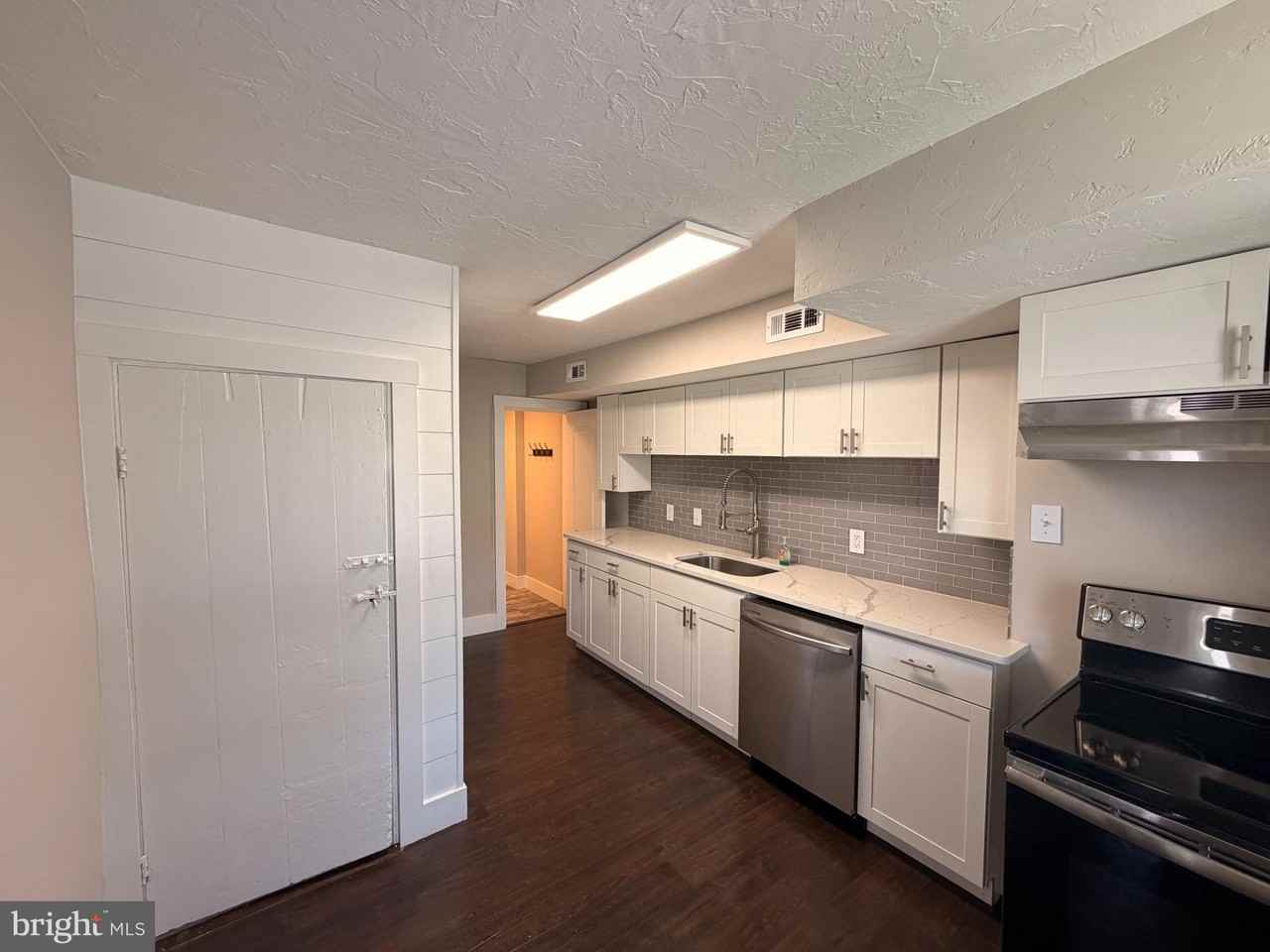 15A W Frederick St - Photo 3 of 14