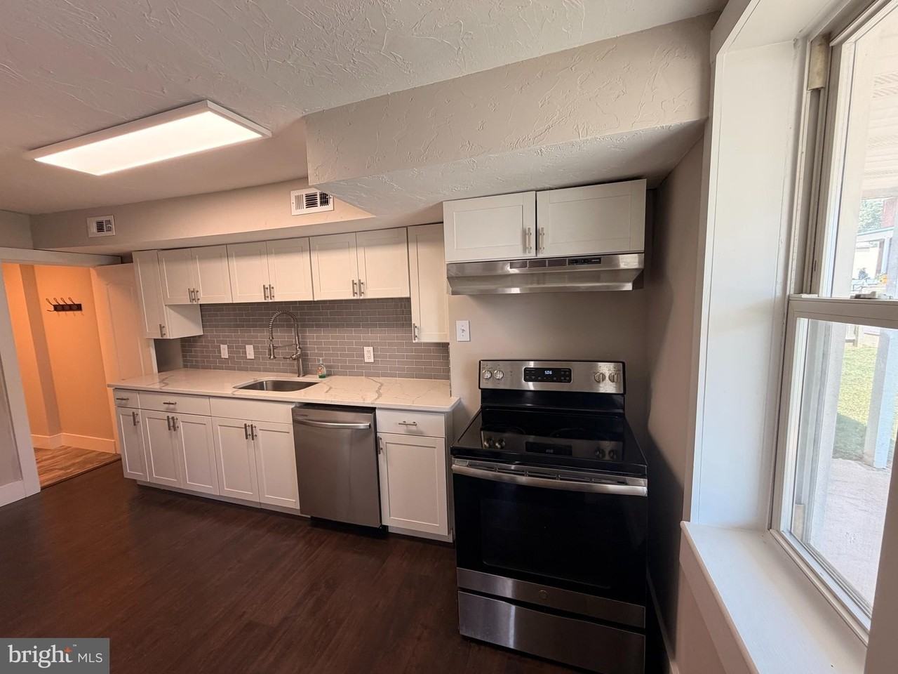 15A W Frederick St - Photo 4 of 14