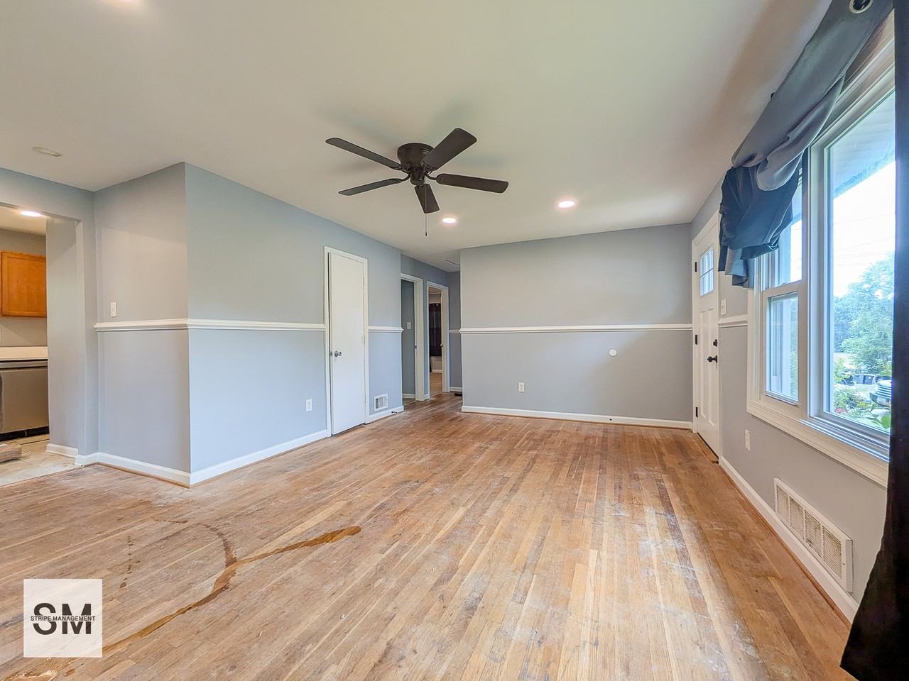 6722 Fairwood Rd #1 - Photo 3 of 23