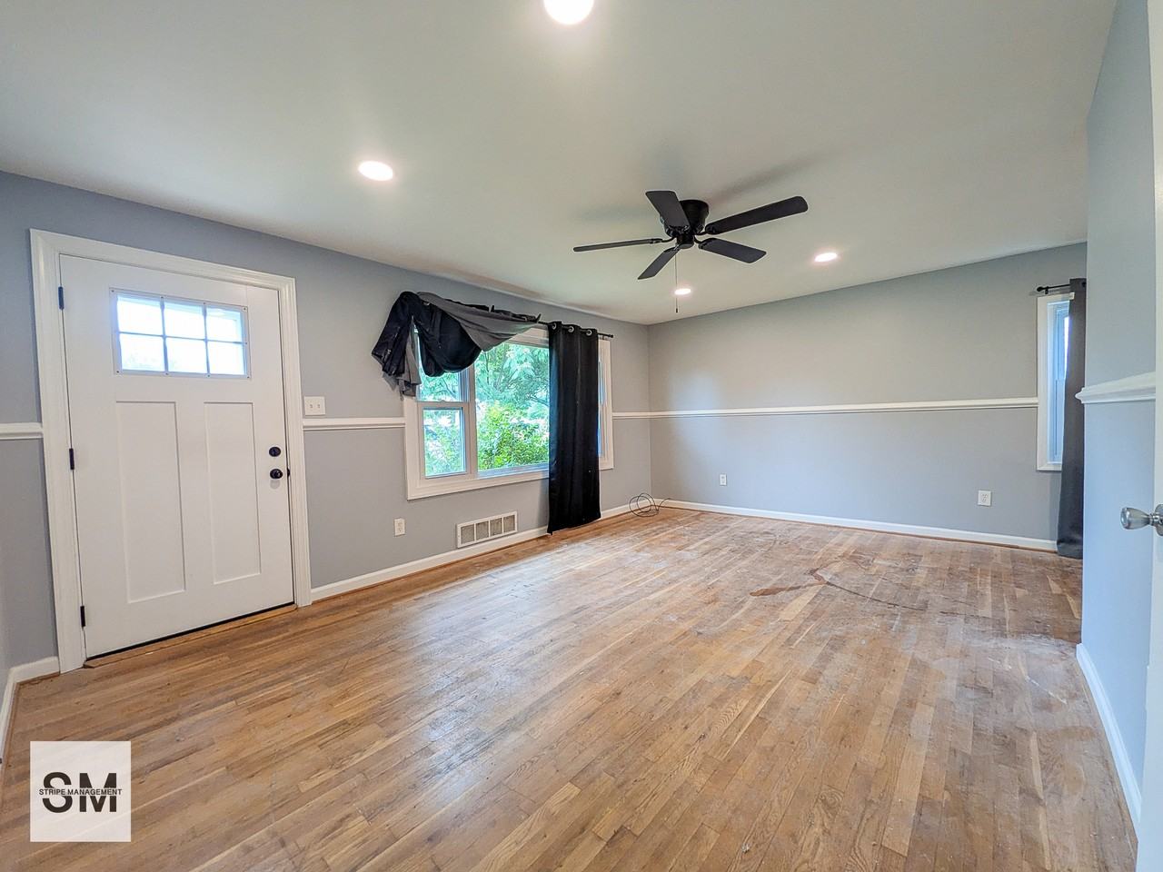 6722 Fairwood Rd #1 - Photo 4 of 23