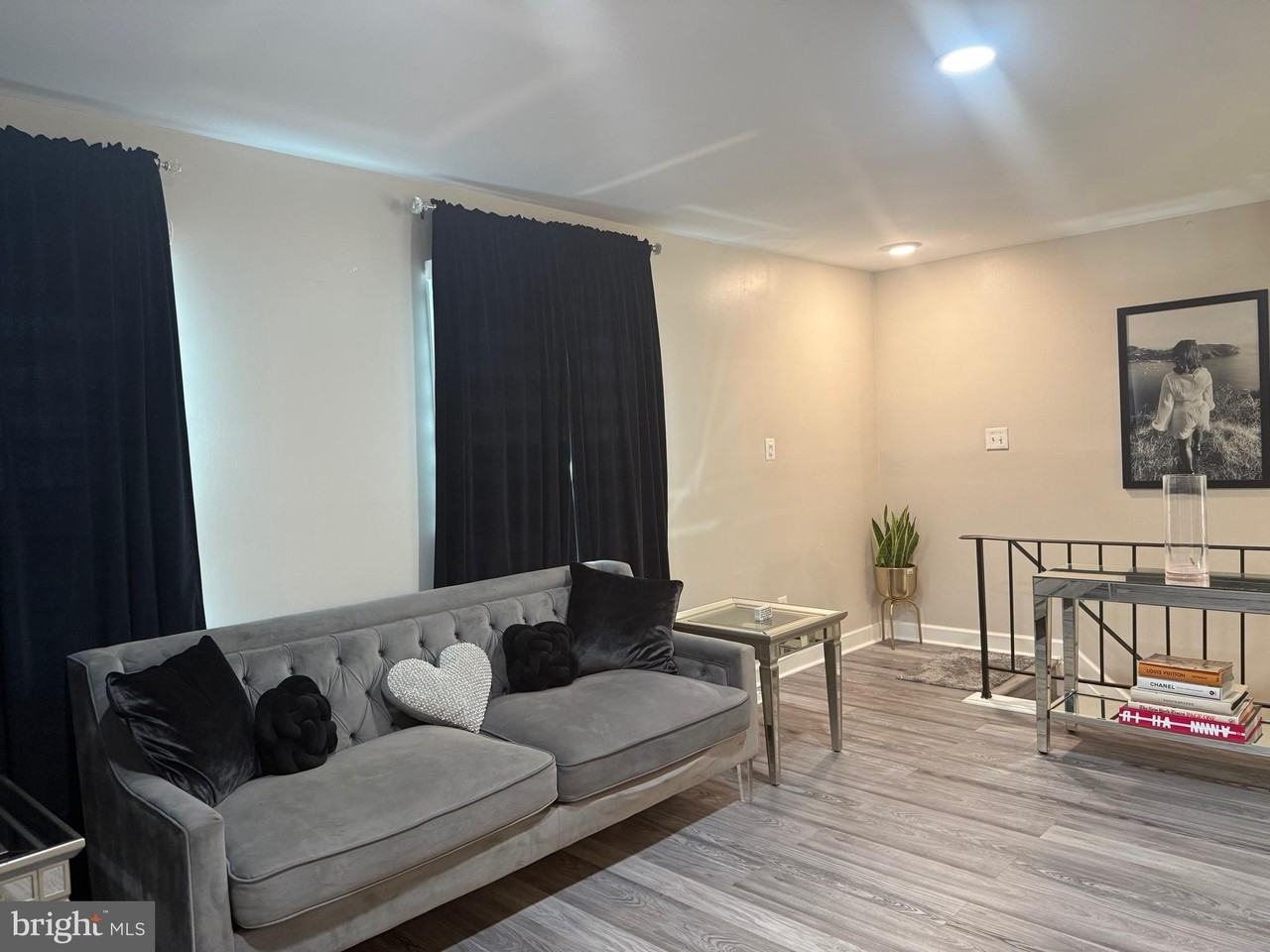 3005 Chester Grove Rd - Photo 4 of 10