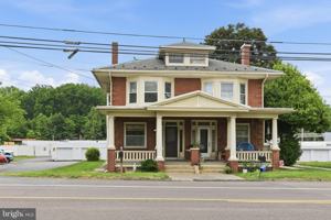 featured image of 3923 Pottsville Pike