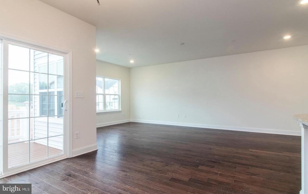 128 Golden Vale Dr - Photo 6 of 16