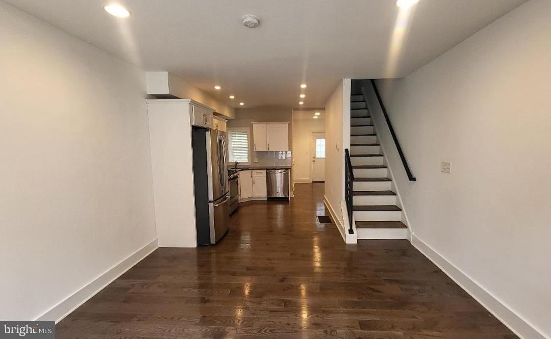 1728 N Stillman St - Photo 3 of 41