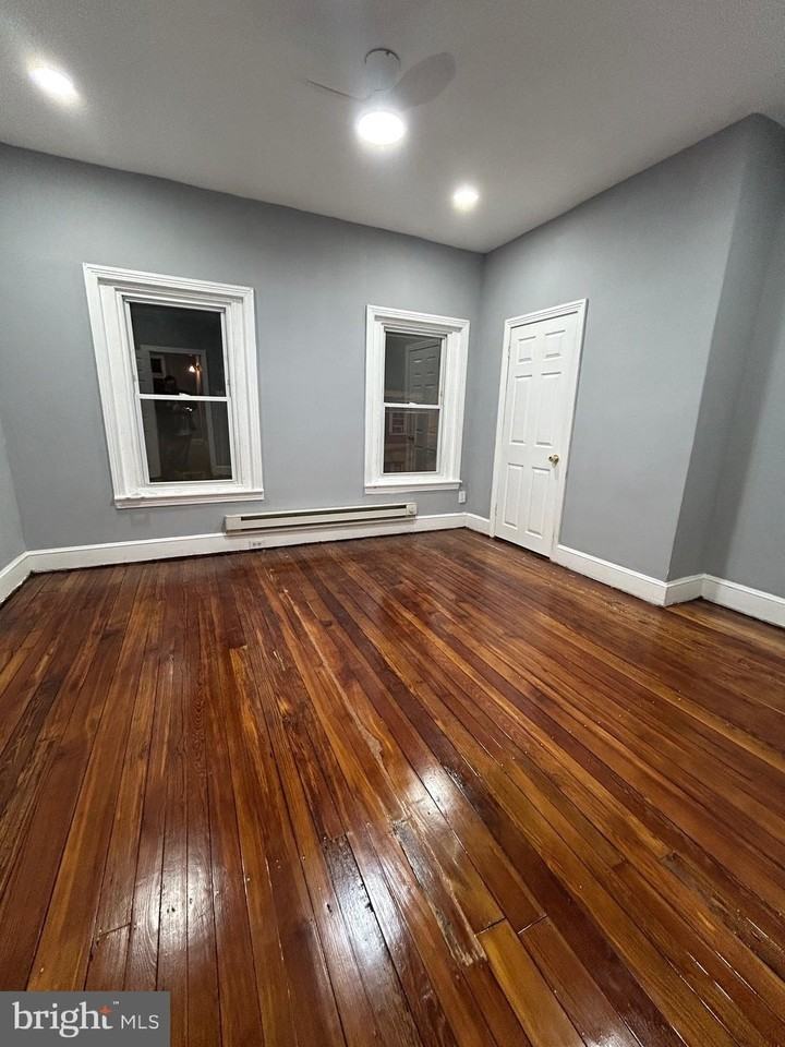 4111 Paul St - Photo 7 of 18
