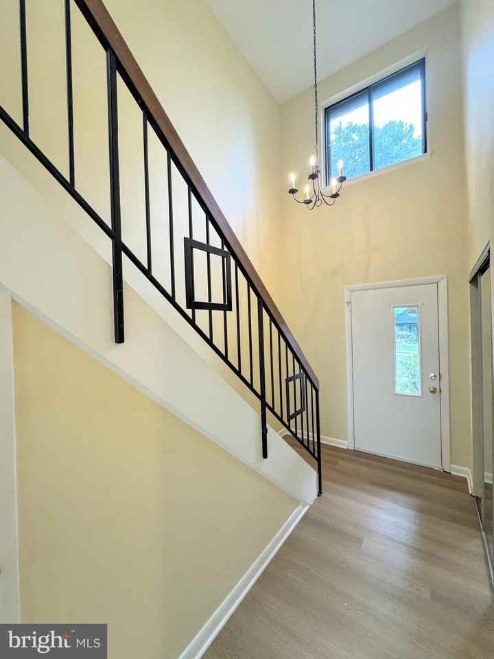 6344 12th St N - Photo 2 of 28