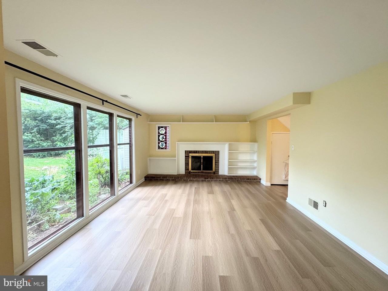 6344 12th St N - Photo 4 of 28
