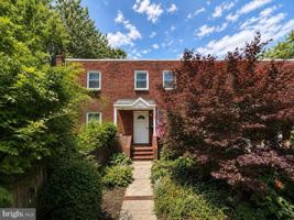 featured image of 609 S Henry St