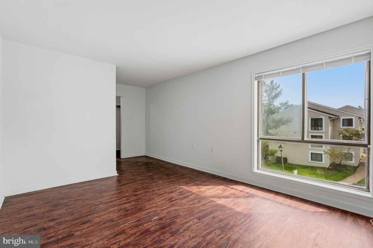 8604 Village Way #04-8604F - Photo 6 of 30