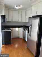 featured image of 2214 Jensen Pl