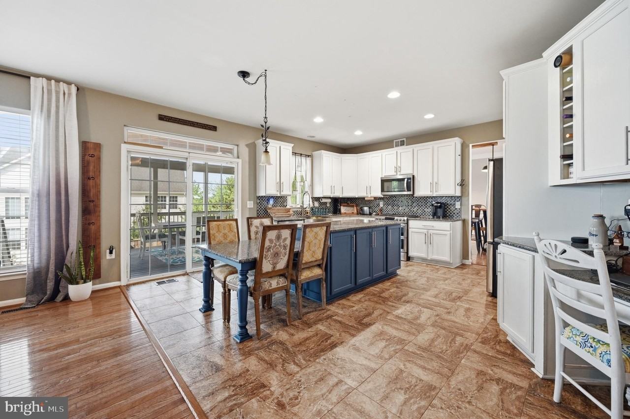 753 Bonnie Ridge Dr Ne - Photo 4 of 36