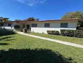 2500 Sw 58th Ave - Photo 1 of 1