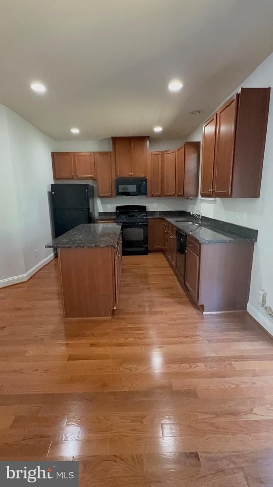 2618 Glenriver Way - Photo 5 of 17