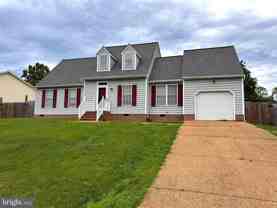 7423 Laura Ln - Photo 1 of 1