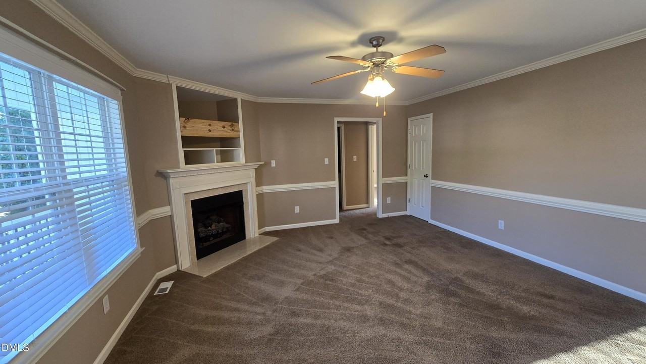 100 Jesse Dr - Photo 6 of 24