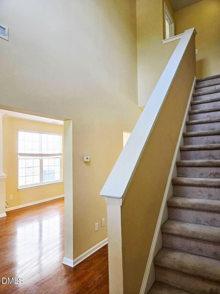 105 Chandler Springs Dr - Photo 3 of 17
