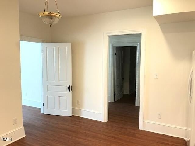 309 E Lane St - Photo 6 of 20
