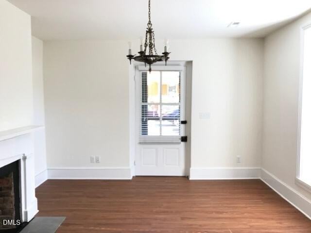 309 E Lane St - Photo 7 of 20