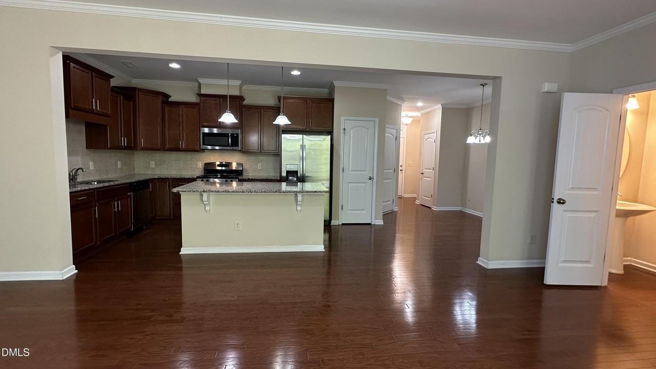 140 Skyros Loop - Photo 6 of 25