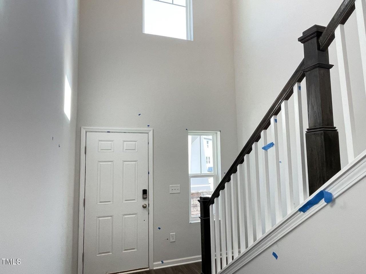 700 Sage Oak Ln - Photo 3 of 50