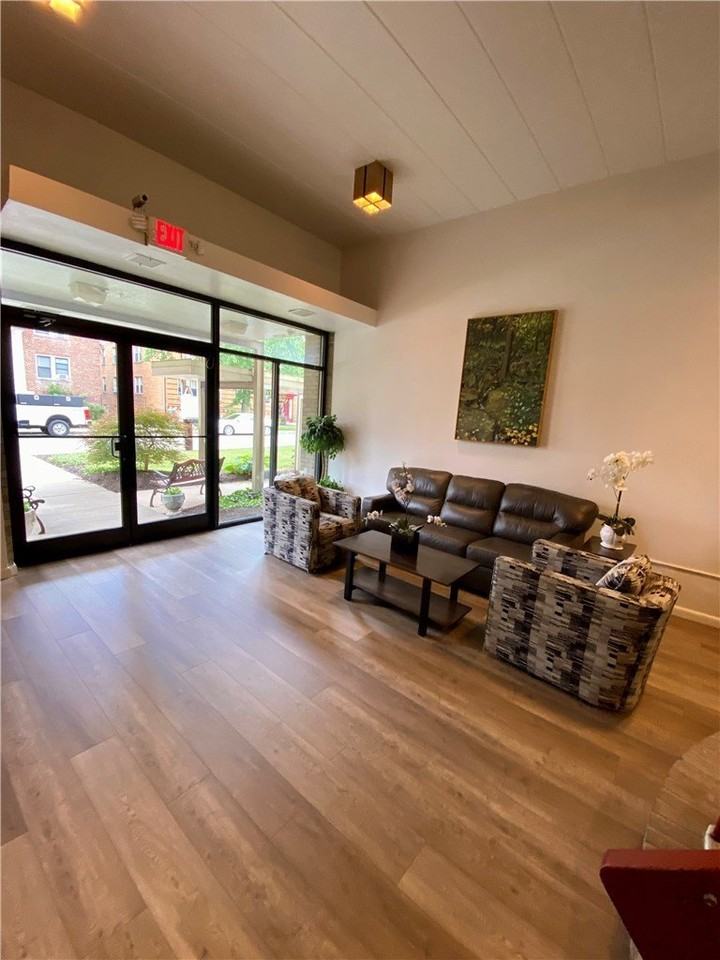 53 Academy Ave #404 - Photo 6 of 26
