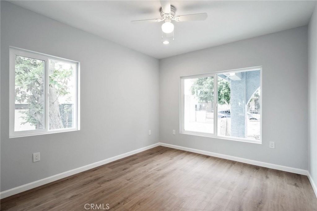 1516 E Young St - Photo 5 of 19