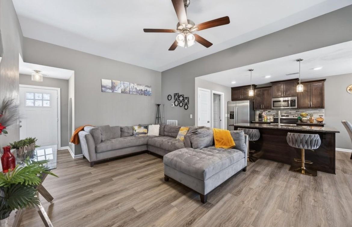 1469 Fredrick Dr #1 - Photo 4 of 10