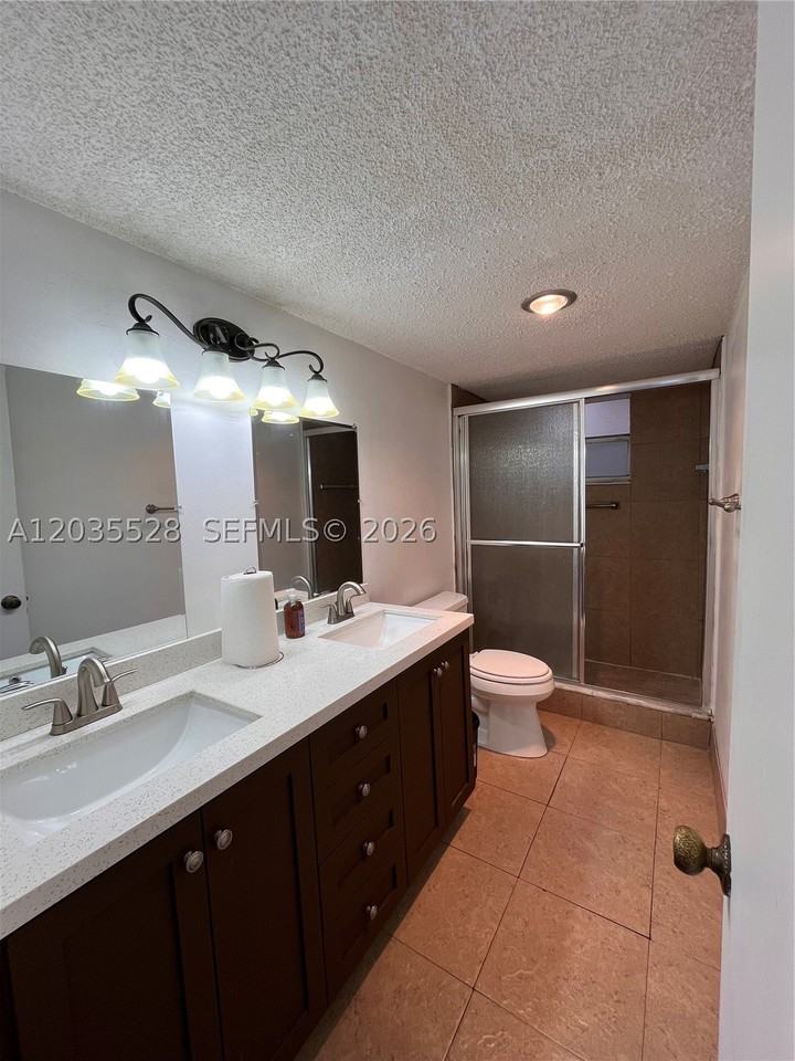 403 Nw 68th Ave #206 - Photo 5 of 12