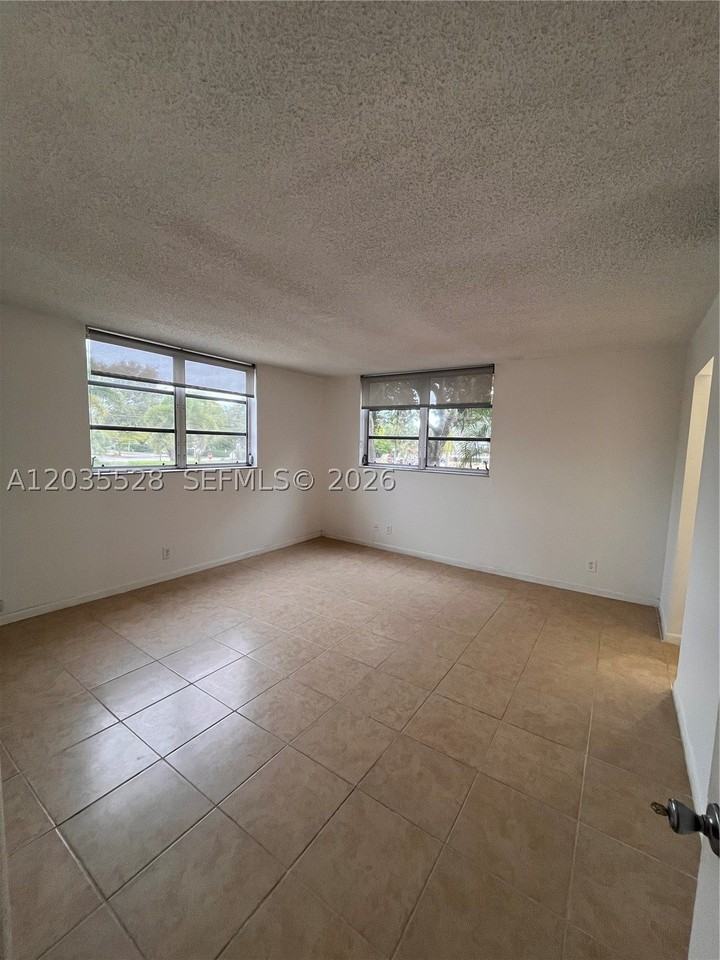 403 Nw 68th Ave #206 - Photo 7 of 12