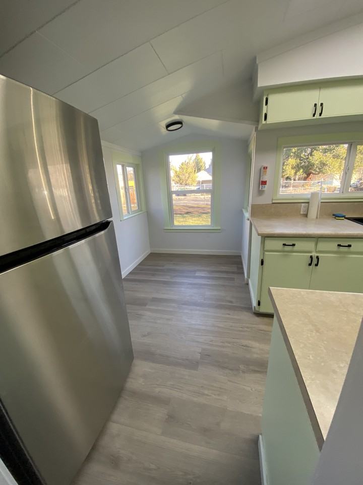 259 5th St #1 - Photo 2 of 19